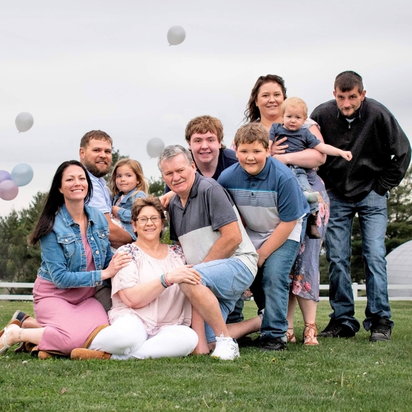 Meet your Posher, Kris - Picture 2 of 4